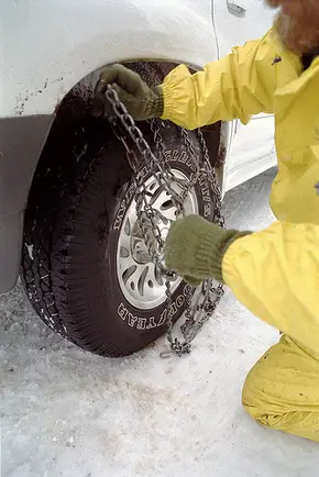 Kako staviti lance za sneg